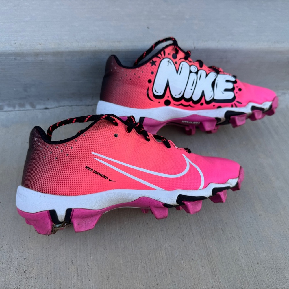 Nike Kids Pink and Black sport Cleats
